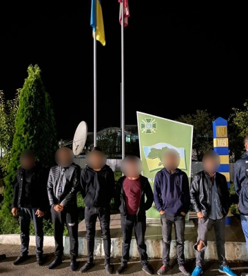 На Закарпатті впродовж вихідних затримали 8 чоловіків, які намагалися незаконно потрапити до Словаччини