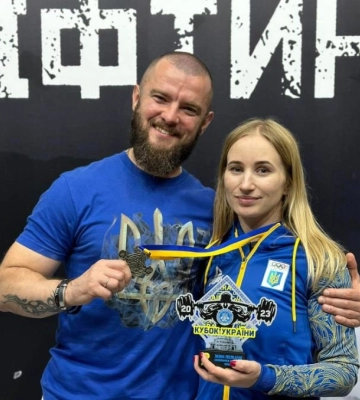 Лучанка стала чемпіонкою Кубка України з жиму лежачи