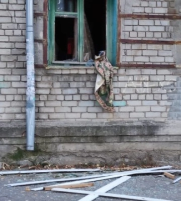 У Херсоні внаслідок ранкового обстрілу РФ поранені дві людини