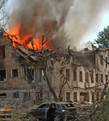 Окупанти пошкодили вже понад 1400 об’єктів медзакладів та 190 зруйнувала вщент Окупанти пошкодили вже понад 1400 об’єктів медзакладів та 190 зруйнувала вщент