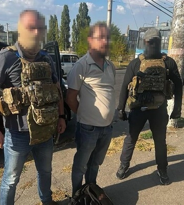 Священник УПЦ (МП) у Херсоні торгував російською зброєю - СБУ