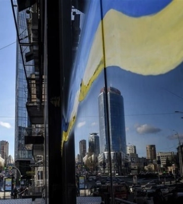 Економіка України попри війну відновлюється