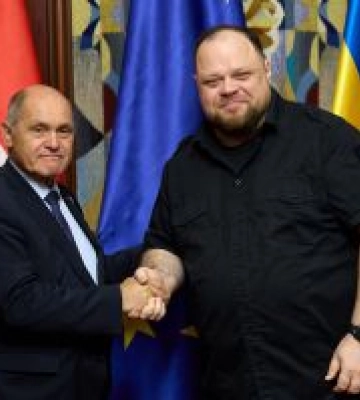 Австрія однозначно стоїть на боці України й намагається підтримувати її в усьому