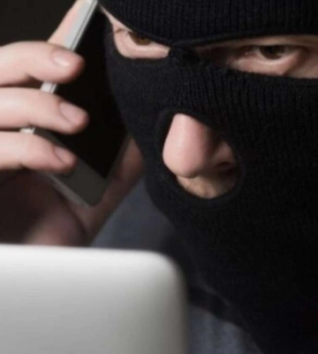 Шахраї з Дніпра ошукали громадян Чехії майже на 8 мільйонів євро