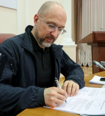 Запровадження механізму верифікації агроекспорту до п'яти країн ЄС: Шмигаль підписав постанову