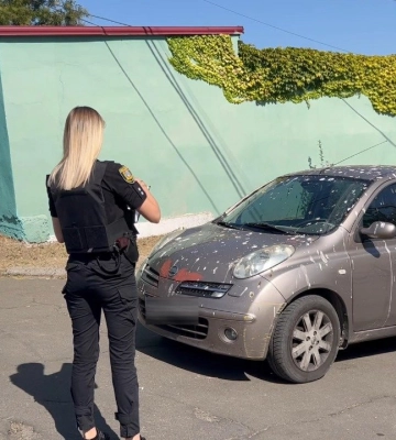 В Одесі чоловік вкрав автомобіль киянки і поїхав на пляж, - ФОТО
