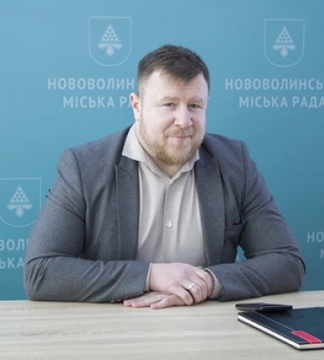 &quot;Свобода&quot; хоче висловити недовіру та відсторонити від посади мера Нововолинська Карпуса