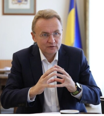 ДБР відкрило справу проти мера Львова Садового