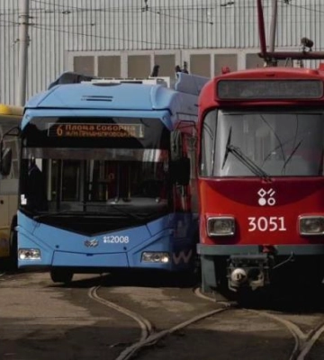 Є зміни в русі: як у Дніпрі працює громадський транспорт 27 вересня