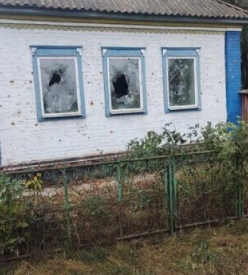 Окупанти вночі обстріляли дві громади Сумської області, пошкоджені житлові будинки та господарські споруди. ФОТО