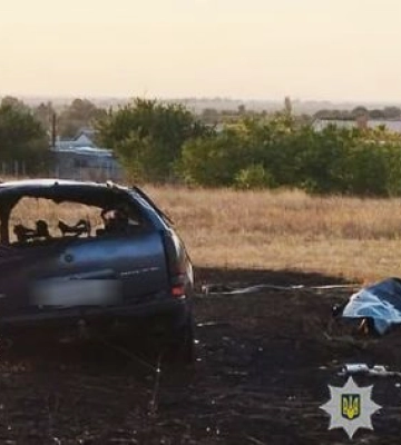 З’їхав з дороги та загорівся – поліцейські встановлюють обставини смертельної ДТП З’їхав з дороги та загорівся – поліцейські встановлюють обставини смертельної ДТП