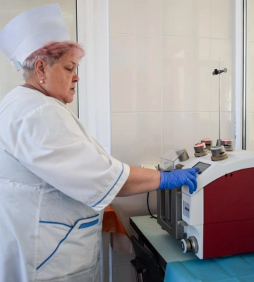 Миколаївська обласна станція переливання крові отримала сучасне обладнання