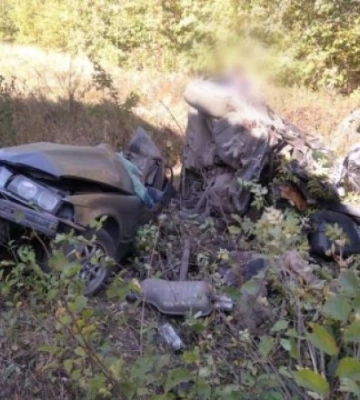 На Київщині BMW зіткнулася із вантажівкою, троє загиблих