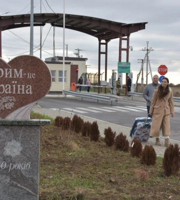&quot;Это сложный вопрос&quot;: Подоляк анонсировал рост панических настроений у россиян в Крыму (видео)