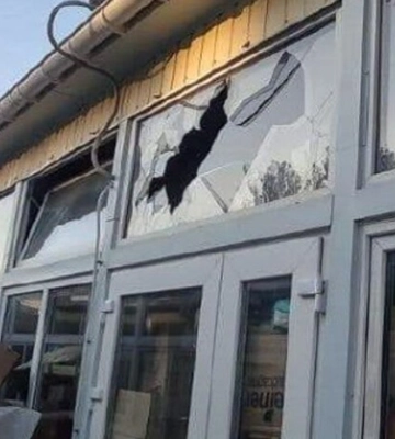 Окупанти вдарили по штабу Червоного Хреста у Херсоні 