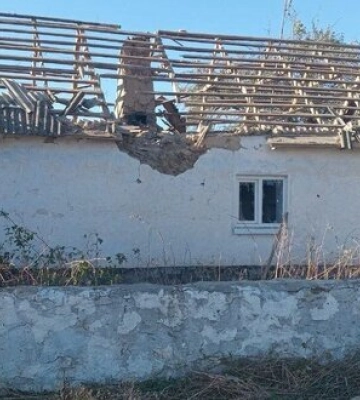 Окупанти зранку обстріляли передмістя Херсону, одна людина зазнала поранення. ФОТО Окупанти зранку обстріляли передмістя Херсону, одна людина зазнала поранення. ФОТО