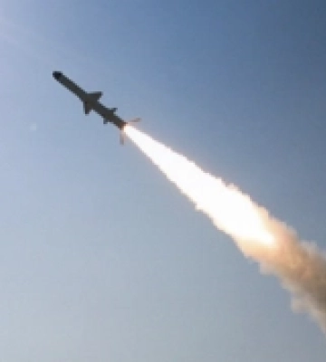 Ворог вдарив по об’єкту інфраструктури у Миколаєві та атакував область дронами-камікадзе Ворог вдарив по об’єкту інфраструктури у Миколаєві та атакував область дронами-камікадзе