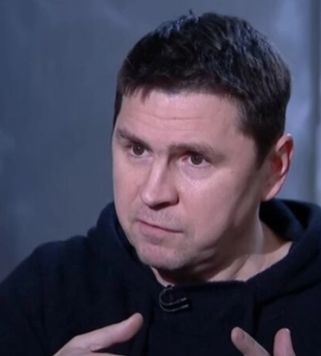 &quot;Это сложный вопрос&quot;: Подоляк анонсировал рост панических настроений у россиян в Крыму (видео)