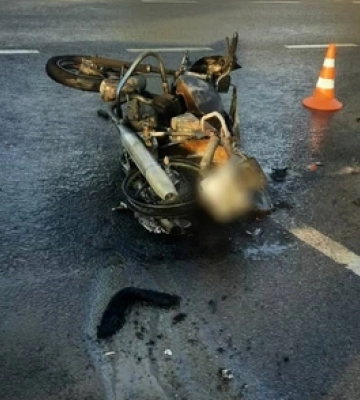 В Ковелі на Волині зіштовхнулися авто і мотоцикл, двоє людей у лікарні