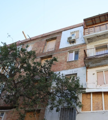 Цього року в Миколаєві відновлять багатоквартирний будинок на Крилова, що постраждав від російських обстрілів