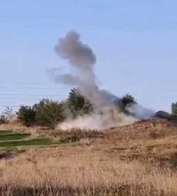 Силы ПВО сбили дрон над гольф-клубом в Харькове (видео)