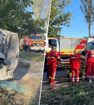 У Запоріжжі маршрутка врізалась в електроопору: є багато постраждалих