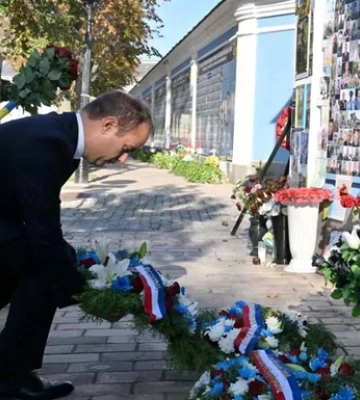 Міністр оборони Франції приїхав в Україну