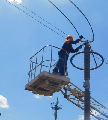 На півдні під час ворожих обстрілів пошкоджено ТЕС