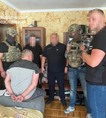 В Виннице чиновники городского ТЦК помогали уклоняющимся избежать мобилизации и уехать за границу, — ГБР