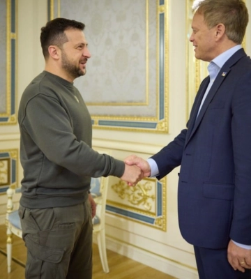 Зеленський та Умєров зустрілись із Держсекретарем Великої Британії з питань оборони Грантом Шаппсом