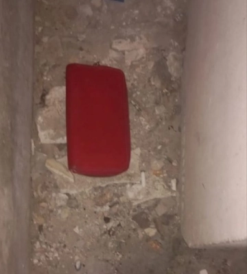 В центрі Одеси пограбували жінку