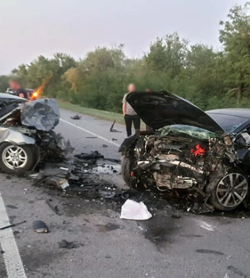 Погибли четыре человека: смертельное ДТП в Запорожском районе