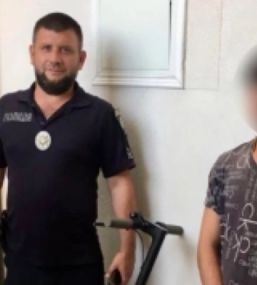 Викрав електросамокат: поліція у Тячеві затримала раніше судимого злодія