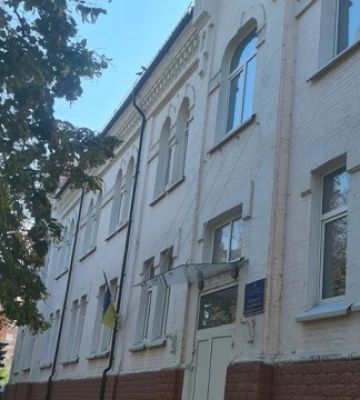 Російський ракетний обстріл пошкодив пам’ятку архітектури «Будинок школи сліпих» у Чернігові