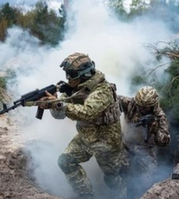 «Крок за кроком звільняють території». Сили оборони України продовжують наступати на Мелітопольському та Бахмутському напрямках — Генштаб