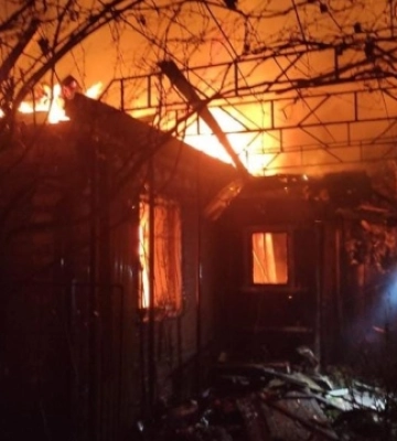 На Донеччині внаслідок обстрілів пошкоджені будинки, промислові та інфраструктурні об’єкти