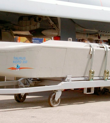 Україна зможе атакувати ракетами Taurus по Росії – оборонний комітет Бундестагу