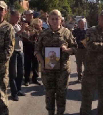 У Корці попрощалися з воїном Олександром Багінським