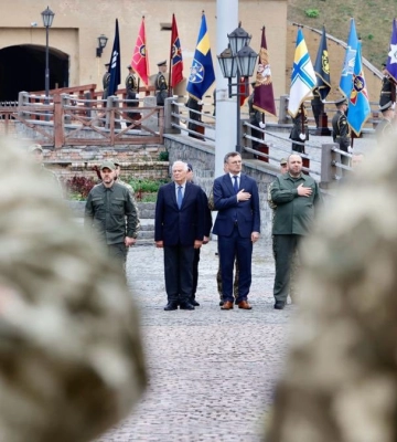 Боррель приїхав до Києва з неоголошеним візитом
