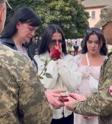 Віддали життя за Україну: на Волині сім&amp;#039;ям трьох Героїв вручили їхні посмертні нагороди