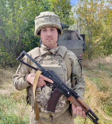 На війні загинув військовий з Херсонщини Роман Шаповал