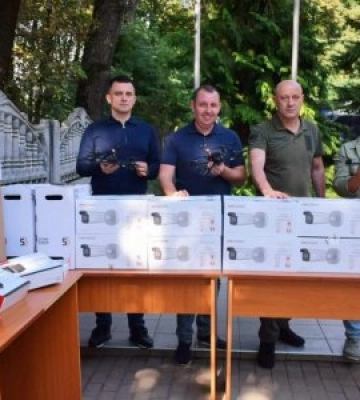 Благодійники передали прикордонникам партію систем відеоспостередження