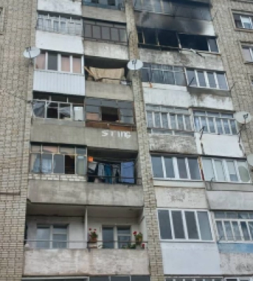 На Львівщині горів балкон квартири багатоповерхівки, постраждала 51-річна жінка