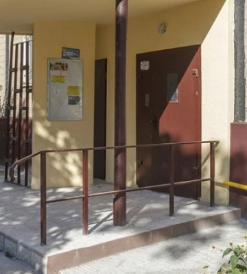 Понад 50 % виконано: найдовший будинок Дніпра комплексно оновлюють, аби усунути аварійність