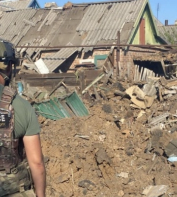 Окупанти накрили вогнем Красногорівку на Донеччині, є загиблі та поранені