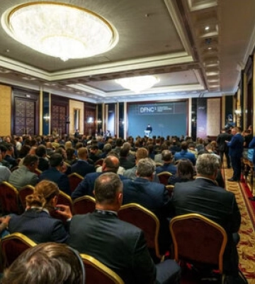 Польщу однією з перших запросили на Форум оборонних індустрій, але представники не приїхали, - посол Зварич