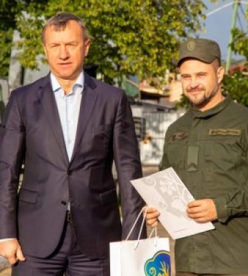 Мер міста Ужгород привітав захисників та захисниць