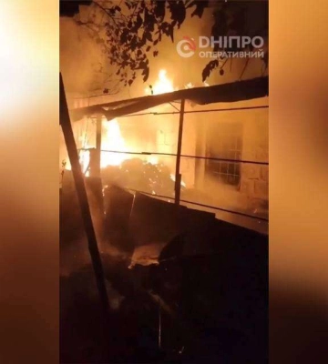 В Днепре горел приют для животных «Пегас»: видео, фото