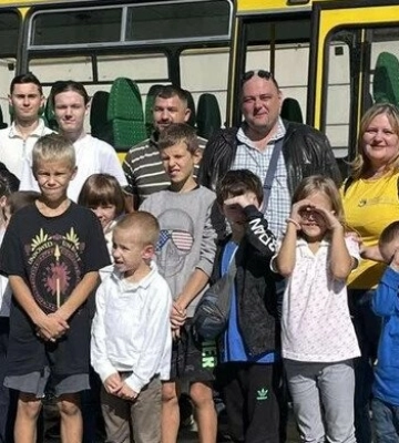 До Львова із Запоріжжя евакуювали 13 дітей
