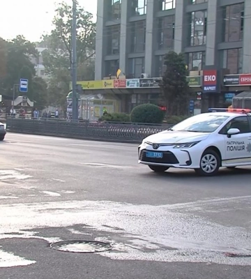 Рух пішоходів та машин перекриватимуть щоденно: про нововведення у Рівному (ВІДЕО)
